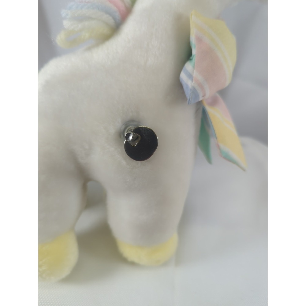 Vintage Eden Musical Wind Up Giraffe Pastel Colors Stuffed Plush Toy Neck Moves - Picture 5 of 7